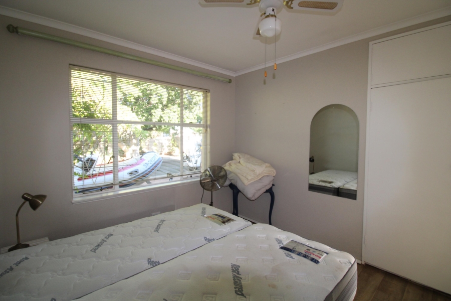 To Let 3 Bedroom Property for Rent in Somerset West Western Cape